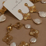 Pulseira Trevo com Ponto de Luz e Pérola Barroca Moeda